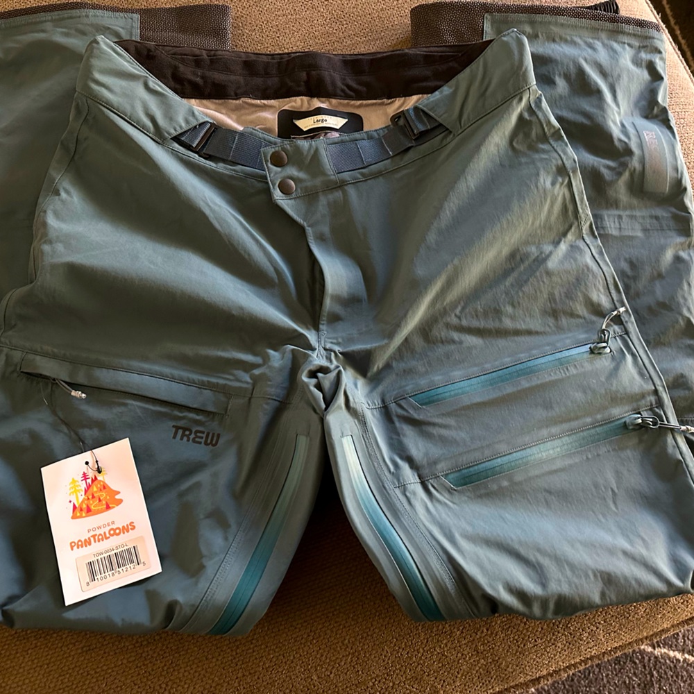 Trew Gear Powder Pantaloon ski/snow pants, Large NWT